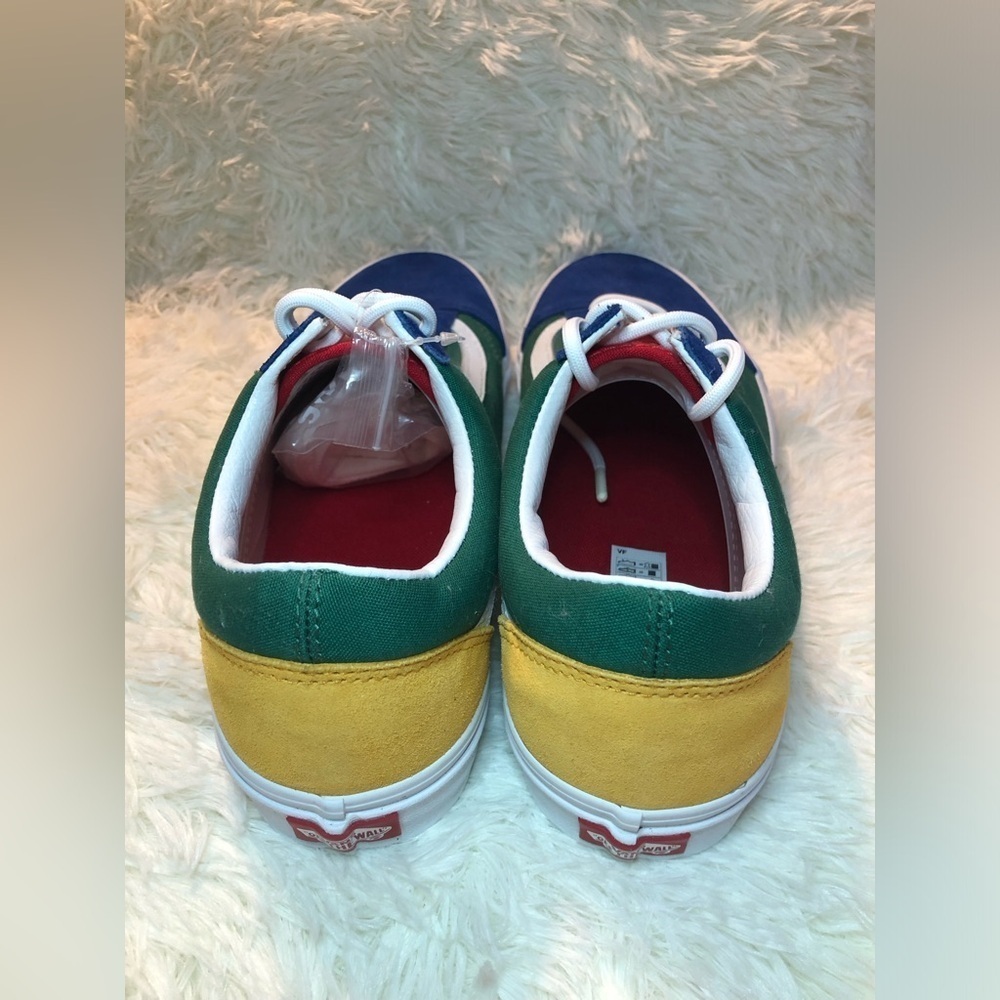 Vans Men's Blue Green Yellow and Red Sneakers Men’s size 10.5 NWOT - Picture 11 of 16